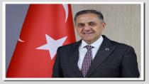 Yalova Valisi Dr. Ahmet Hamdi Usta’dan Kurban Bayramı Mesajı: “Bayramlar Gönül Köprüleridir”